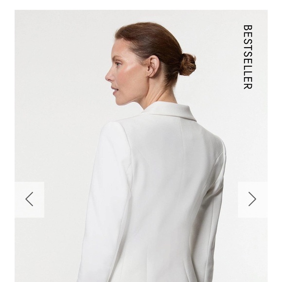 💥💥Clearance!!💥💥 Karen Millen Tailored Military White Blazer with Gold Buttons - Picture 6 of 15